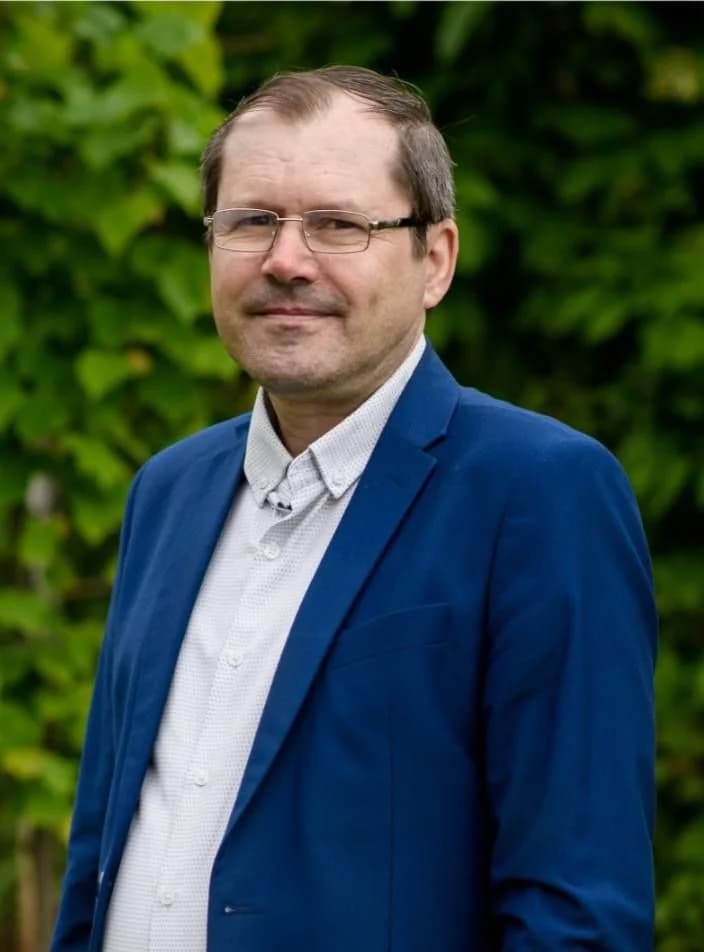 Specializat în Istorie - Mihai Patrascu